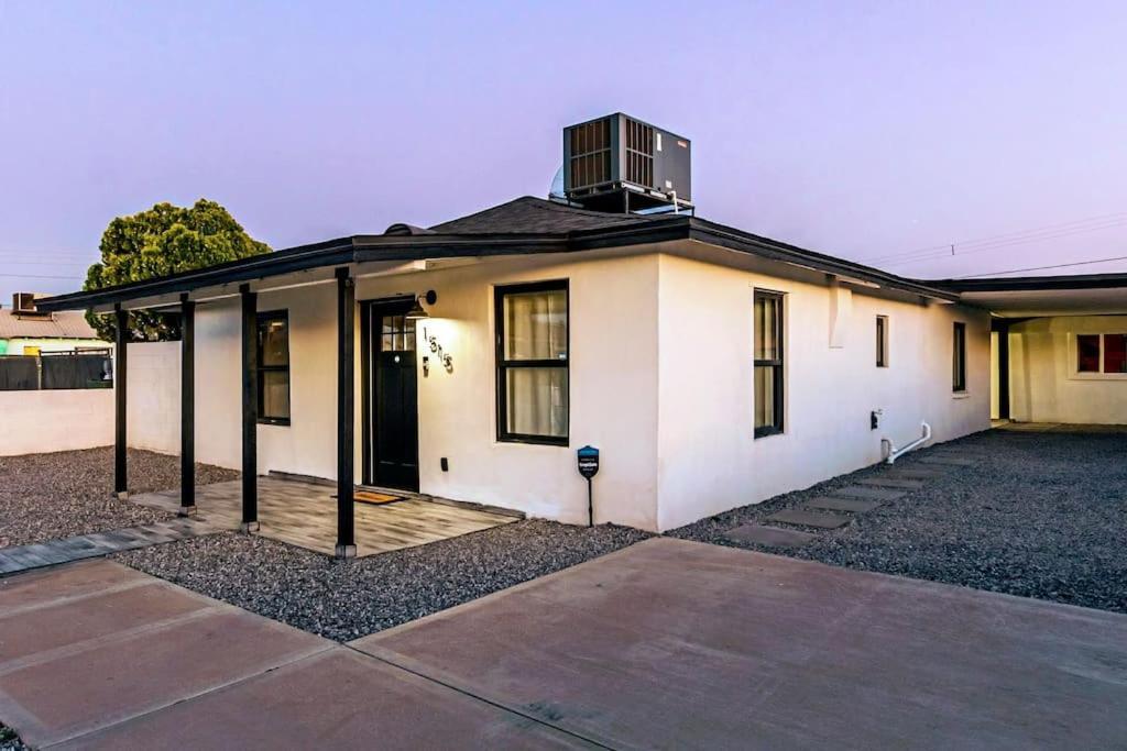 Phoenix Retreat - Studio With King Bed - 10 Min From Airp - Unit C Extérieur photo