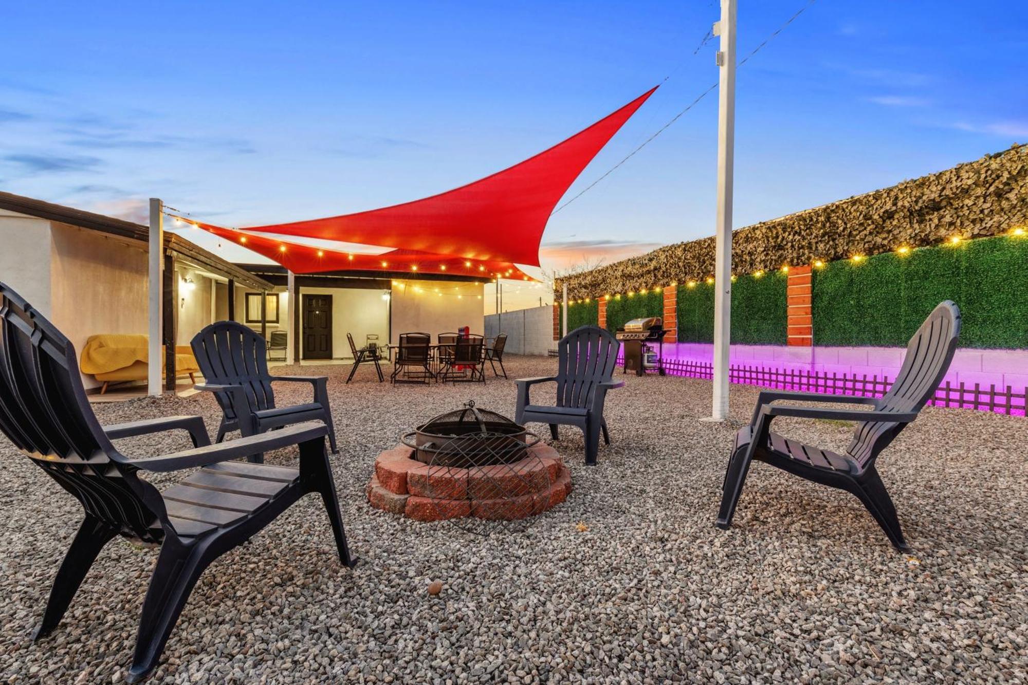 Phoenix Retreat - Studio With King Bed - 10 Min From Airp - Unit C Extérieur photo